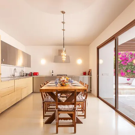 New! Xic Villa Santa Eularia des Riu