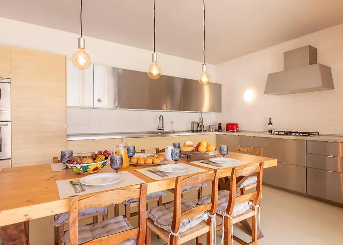 New! Xic * Santa Eularia des Riu